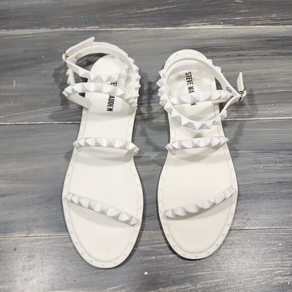 Steve Madden Flat Sandals Travel J Studded Ankle Strap White Size 5 - Picture 2 of 8